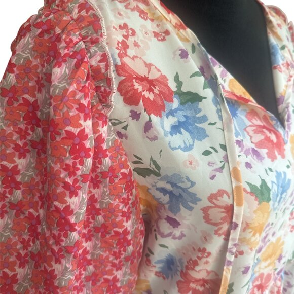 JODIFL Floral Blouse with Short Puff Sleeves - Picture 4 of 6